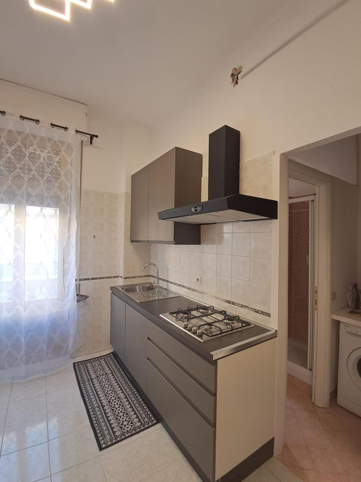 Beds Portamaggiore - Ex Happy House Roma Ngoại thất bức ảnh